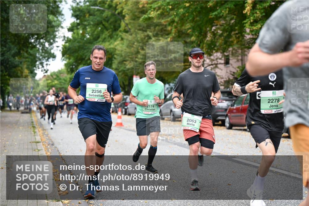 21.09.2025 - PSD Bank Halbmarathon Dr. Thomas Lammeyer http://msf.ph/oto/8919949 21.09.2025 10:38:36 Laufen 2256, 2174, 2063, 2278 meine-sportfotos.de