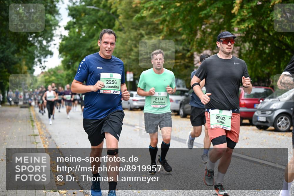 21.09.2025 - PSD Bank Halbmarathon Dr. Thomas Lammeyer http://msf.ph/oto/8919957 21.09.2025 10:38:36 Laufen 2256, 2174, 2063 meine-sportfotos.de