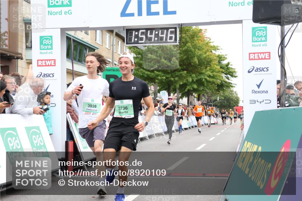 21.09.2025 - PSD Bank Halbmarathon Strokosch-Dieckow http://msf.ph/oto/8920109 21.09.2025 11:54:09 Ziel 2144, 2420, 2461, 2505, 2736, 2863, 3037, 3938 meine-sportfotos.de