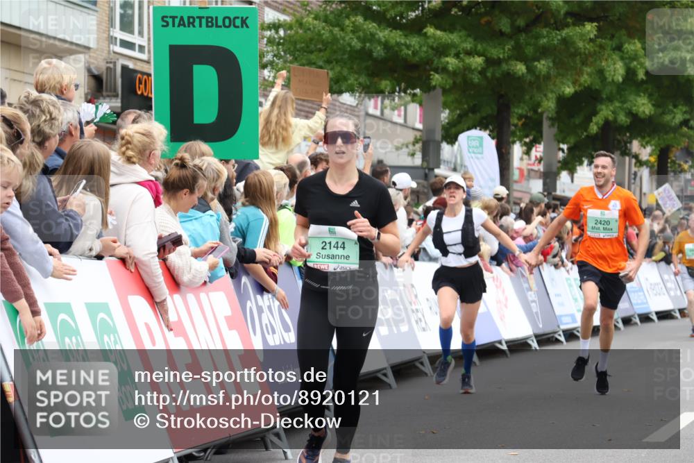 21.09.2025 - PSD Bank Halbmarathon Strokosch-Dieckow http://msf.ph/oto/8920121 21.09.2025 11:54:10 Ziel 2144, 2420, 2461, 2505, 2736, 2863, 3938 meine-sportfotos.de