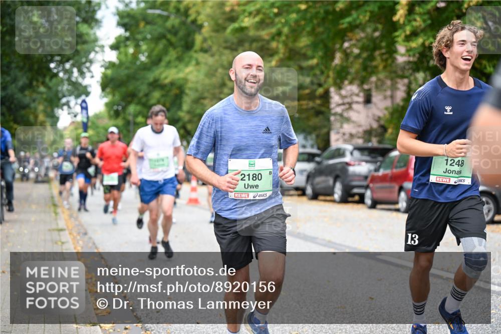 21.09.2025 - PSD Bank Halbmarathon Dr. Thomas Lammeyer http://msf.ph/oto/8920156 21.09.2025 10:38:47 Laufen 2180, 13, 1248 meine-sportfotos.de