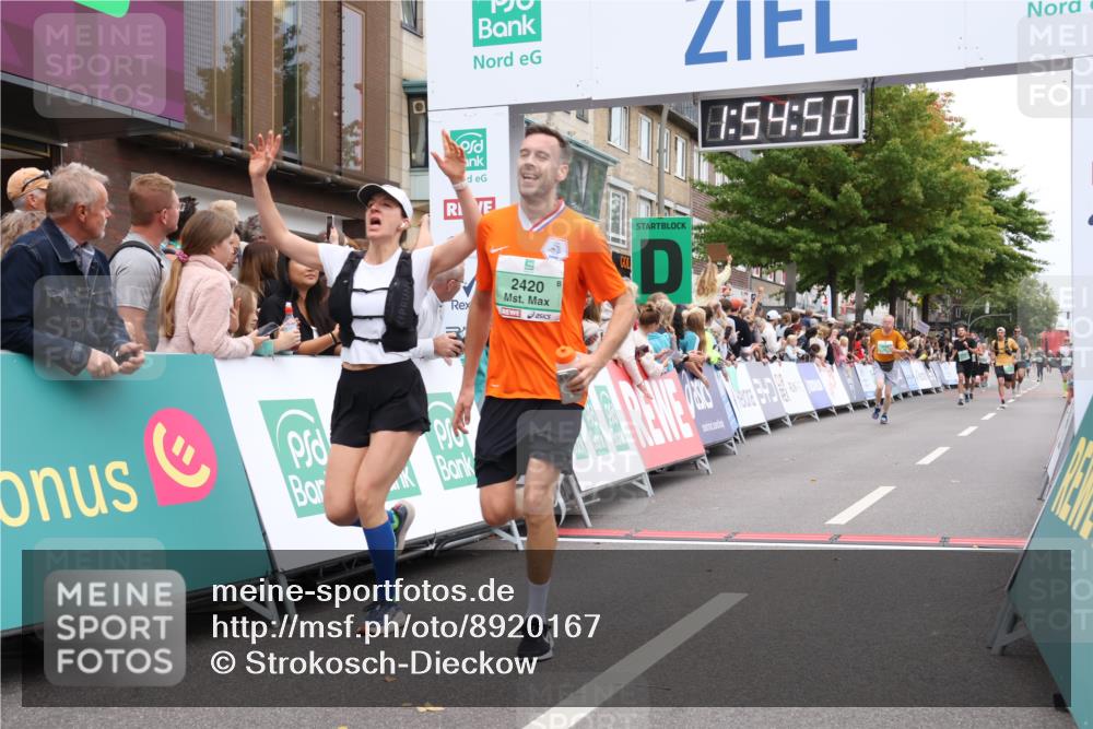 21.09.2025 - PSD Bank Halbmarathon Strokosch-Dieckow http://msf.ph/oto/8920167 21.09.2025 11:54:14 Ziel 2144, 2420, 2505, 2736, 2848, 3938 meine-sportfotos.de