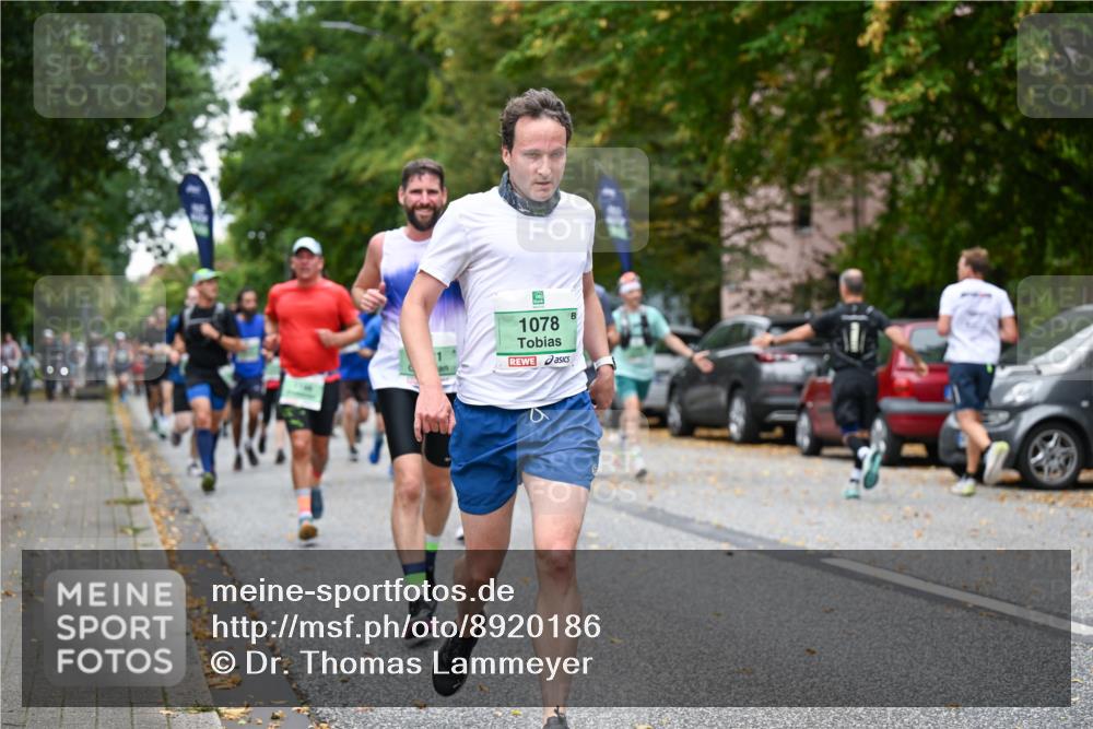 21.09.2025 - PSD Bank Halbmarathon Dr. Thomas Lammeyer http://msf.ph/oto/8920186 21.09.2025 10:38:48 Laufen 1078 meine-sportfotos.de