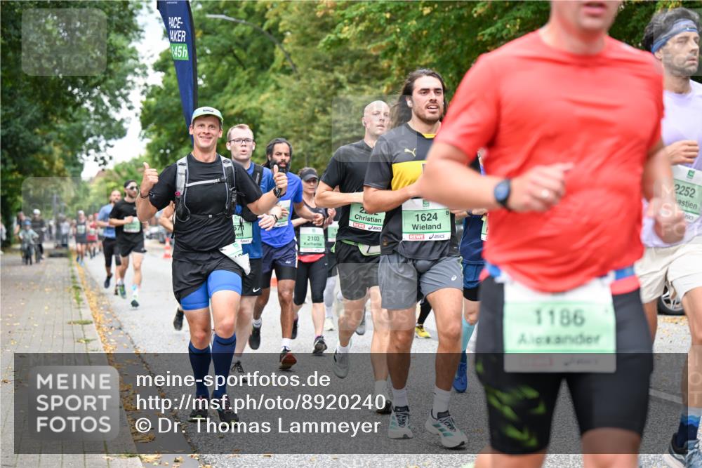 21.09.2025 - PSD Bank Halbmarathon Dr. Thomas Lammeyer http://msf.ph/oto/8920240 21.09.2025 10:38:51 Laufen 45, 57, 2103, 22, 1624, 1186, 2252 meine-sportfotos.de