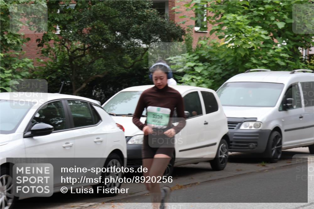 21.09.2025 - PSD Bank Halbmarathon Luisa Fischer http://msf.ph/oto/8920256 21.09.2025 12:02:55 Laufen  meine-sportfotos.de