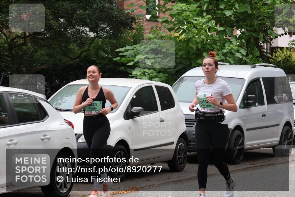 21.09.2025 - PSD Bank Halbmarathon Luisa Fischer http://msf.ph/oto/8920277 21.09.2025 12:03:02 Laufen 3824, 314 meine-sportfotos.de