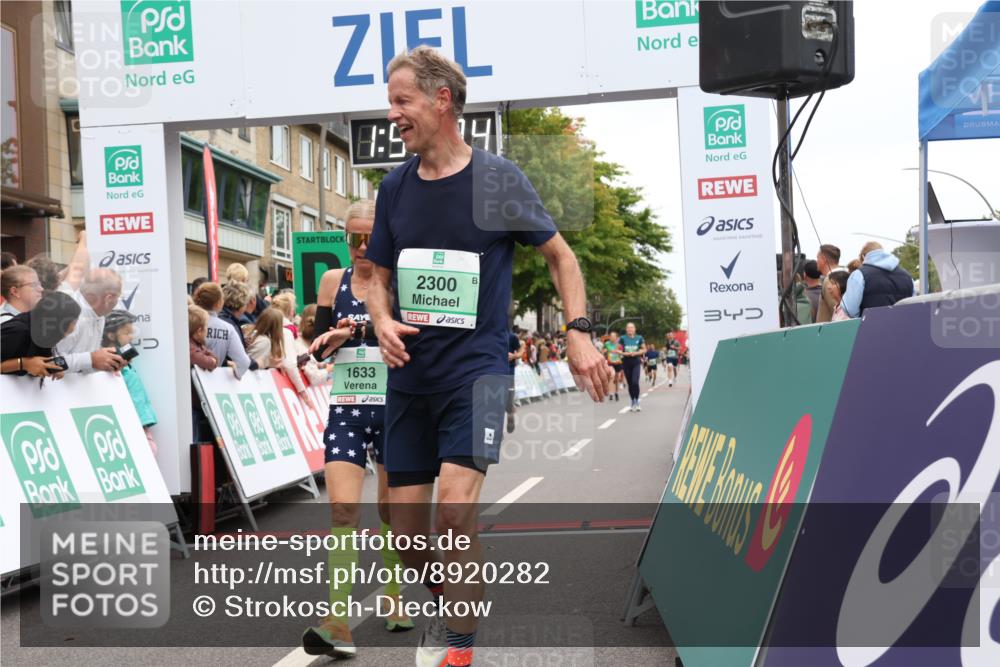 21.09.2025 - PSD Bank Halbmarathon Strokosch-Dieckow http://msf.ph/oto/8920282 21.09.2025 11:54:27 Ziel 1053, 1633, 1772, 2300, 2318, 2320, 2658, 4036 meine-sportfotos.de