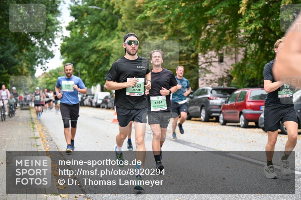 21.09.2025 - PSD Bank Halbmarathon Dr. Thomas Lammeyer http://msf.ph/oto/8920294 21.09.2025 10:38:55 Laufen 2358, 2463, 1364 meine-sportfotos.de