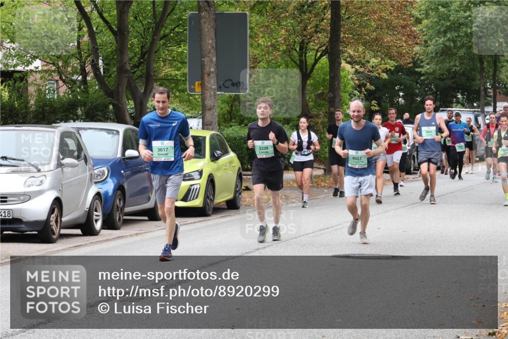 21.09.2025 - PSD Bank Halbmarathon Luisa Fischer http://msf.ph/oto/8920299 21.09.2025 12:03:07 Laufen 418, 3617, 3339, 4051, 2852 meine-sportfotos.de