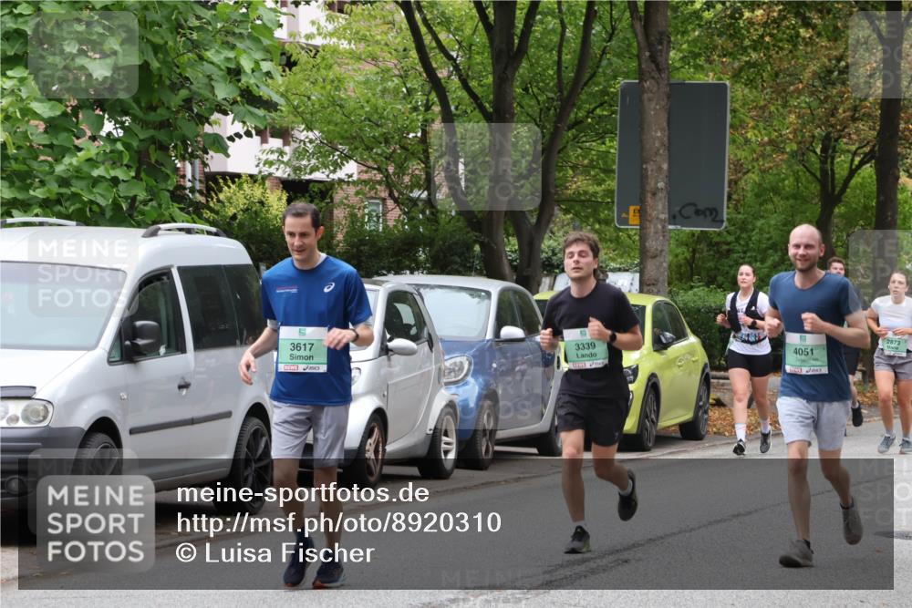 21.09.2025 - PSD Bank Halbmarathon Luisa Fischer http://msf.ph/oto/8920310 21.09.2025 12:03:09 Laufen 4051, 2873, 3617, 3339 meine-sportfotos.de