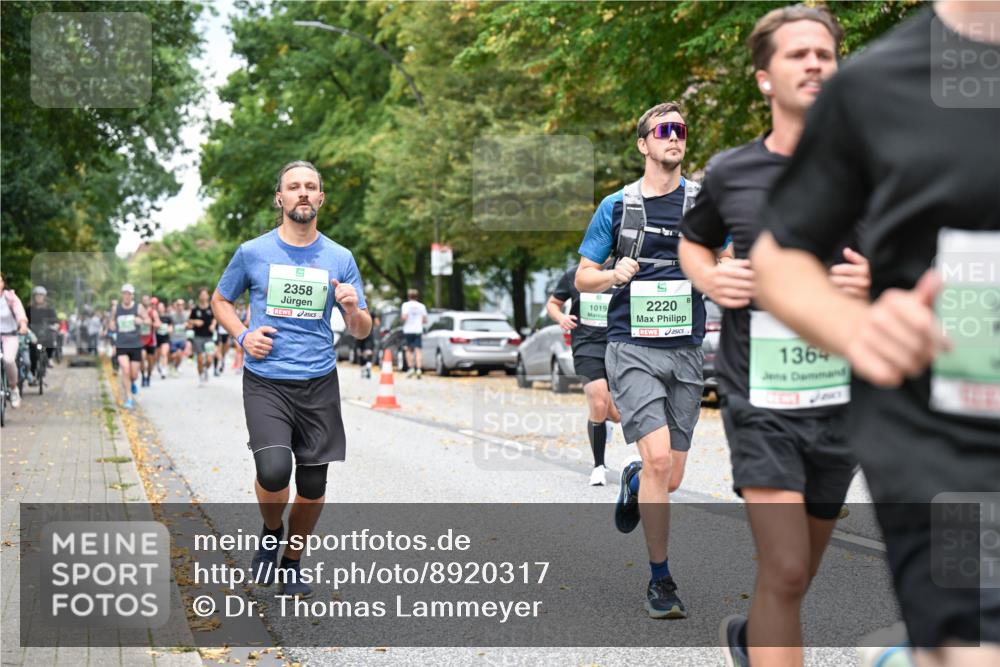 21.09.2025 - PSD Bank Halbmarathon Dr. Thomas Lammeyer http://msf.ph/oto/8920317 21.09.2025 10:38:56 Laufen 2358, 1019, 2220, 1364 meine-sportfotos.de