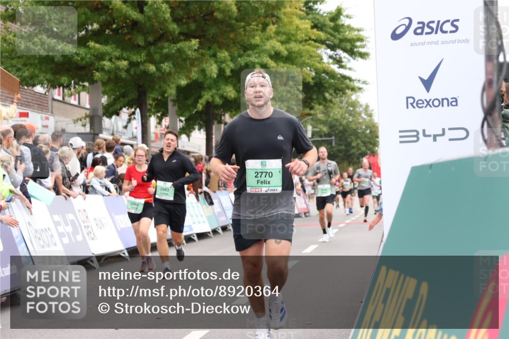 21.09.2025 - PSD Bank Halbmarathon Strokosch-Dieckow http://msf.ph/oto/8920364 21.09.2025 11:54:41 Ziel 1731, 2360, 2408, 2562, 2583, 2770, 2983, 2997, 3892, 3944 meine-sportfotos.de