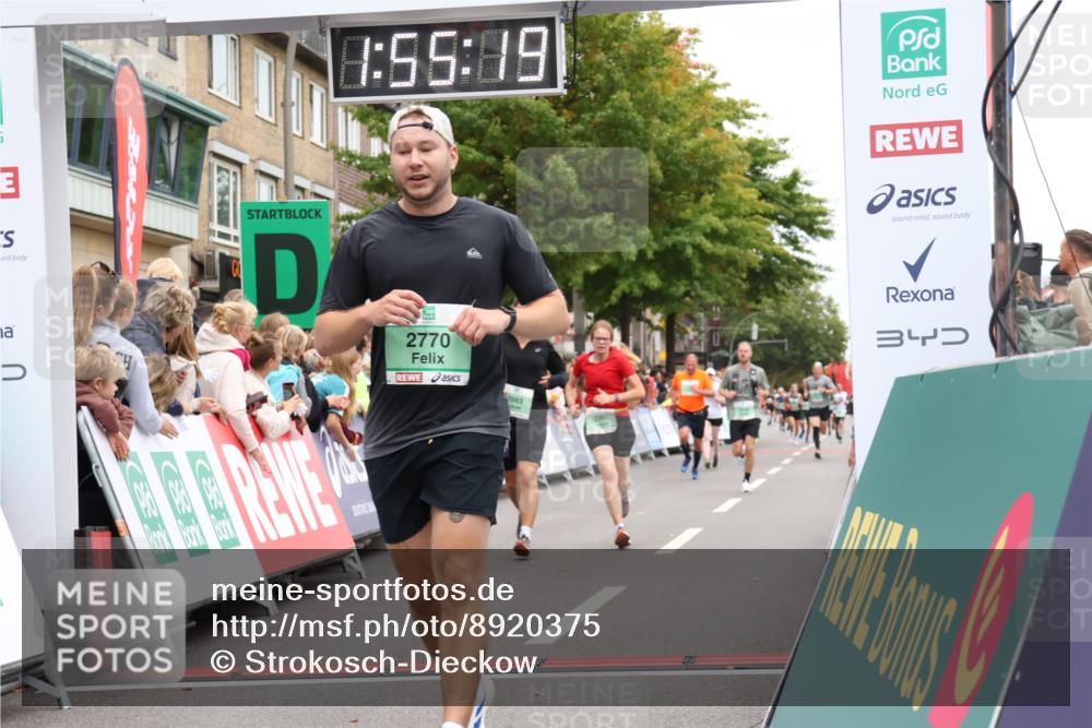 21.09.2025 - PSD Bank Halbmarathon Strokosch-Dieckow http://msf.ph/oto/8920375 21.09.2025 11:54:42 Ziel 1731, 2360, 2408, 2583, 2770, 2983, 2997, 3892, 3944 meine-sportfotos.de