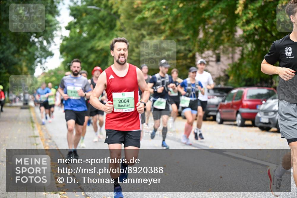 21.09.2025 - PSD Bank Halbmarathon Dr. Thomas Lammeyer http://msf.ph/oto/8920388 21.09.2025 10:39:07 Laufen 2004 meine-sportfotos.de