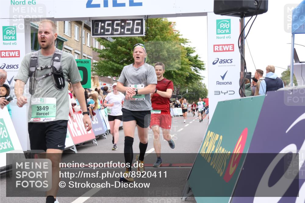 21.09.2025 - PSD Bank Halbmarathon Strokosch-Dieckow http://msf.ph/oto/8920411 21.09.2025 11:54:50 Ziel 1069, 1135, 2164, 2360, 2983, 3349, 4028 meine-sportfotos.de