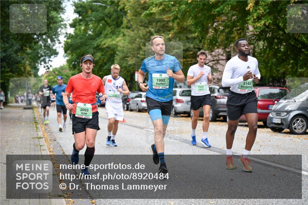 21.09.2025 - PSD Bank Halbmarathon Dr. Thomas Lammeyer http://msf.ph/oto/8920484 21.09.2025 10:39:18 Laufen 2053, 1415, 1992, 1529, 2143 meine-sportfotos.de