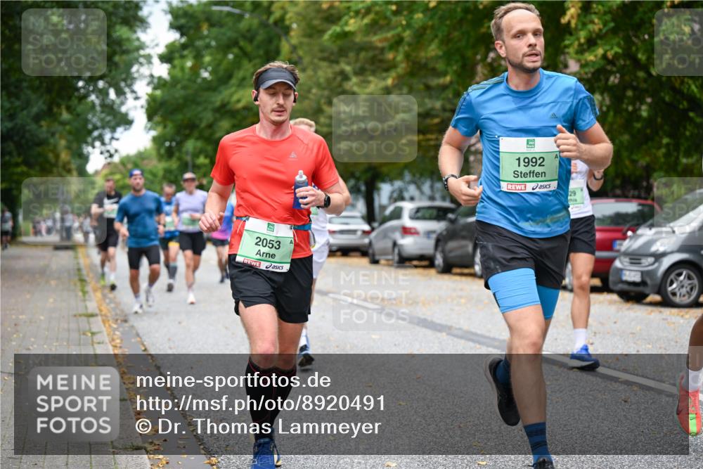 21.09.2025 - PSD Bank Halbmarathon Dr. Thomas Lammeyer http://msf.ph/oto/8920491 21.09.2025 10:39:19 Laufen 2053, 1992, 29 meine-sportfotos.de