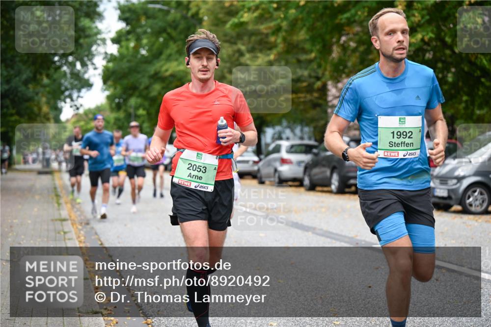 21.09.2025 - PSD Bank Halbmarathon Dr. Thomas Lammeyer http://msf.ph/oto/8920492 21.09.2025 10:39:19 Laufen 2053, 1992 meine-sportfotos.de