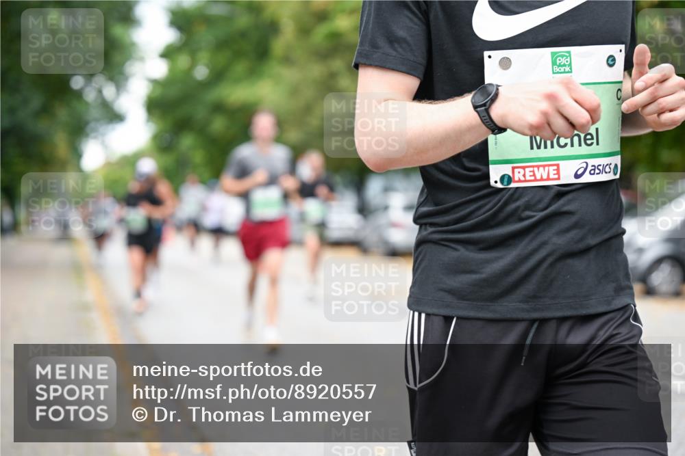 21.09.2025 - PSD Bank Halbmarathon Dr. Thomas Lammeyer http://msf.ph/oto/8920557 21.09.2025 10:39:26 Laufen  meine-sportfotos.de