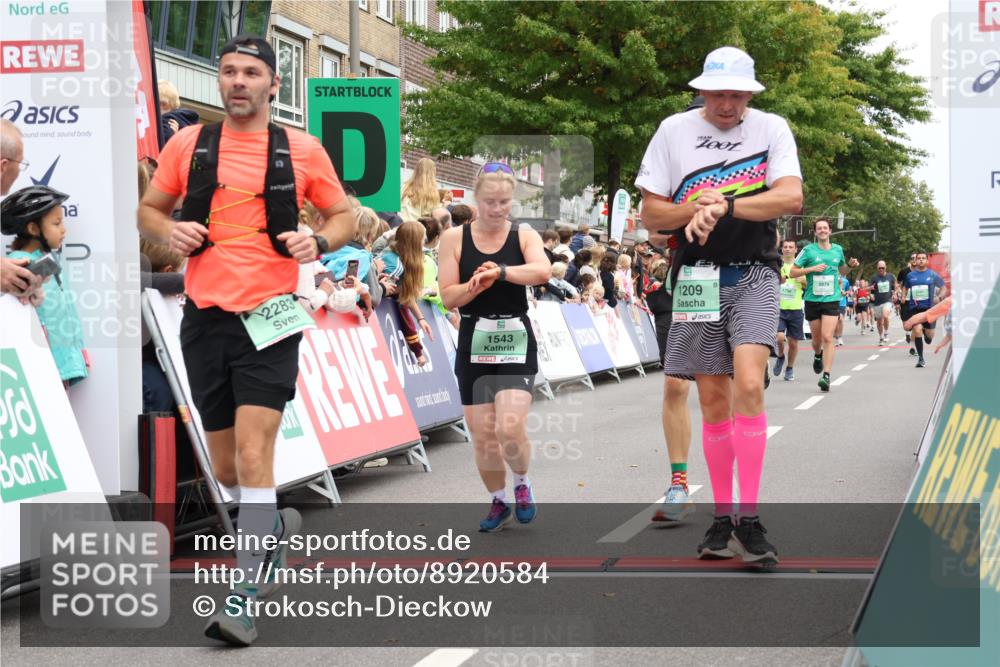21.09.2025 - PSD Bank Halbmarathon Strokosch-Dieckow http://msf.ph/oto/8920584 21.09.2025 11:55:31 Ziel 1209, 1543, 1814, 2107, 2161, 3942, 4052 meine-sportfotos.de
