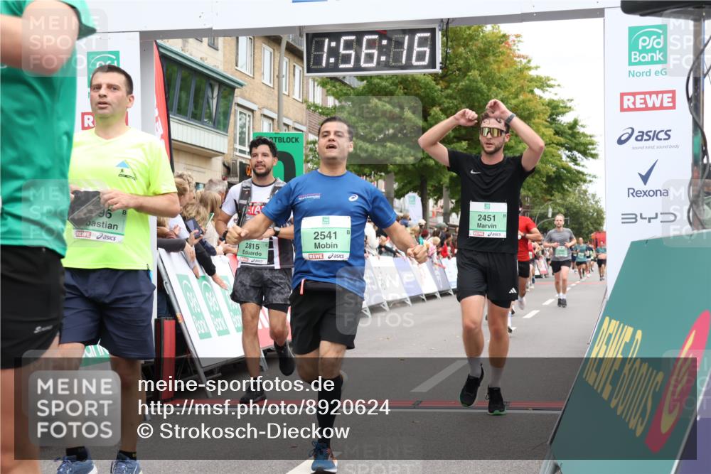 21.09.2025 - PSD Bank Halbmarathon Strokosch-Dieckow http://msf.ph/oto/8920624 21.09.2025 11:55:39 Ziel 1209, 1543, 1796, 2451, 2541, 2673, 2815, 2862, 2936, 3942, 3979, 4052 meine-sportfotos.de