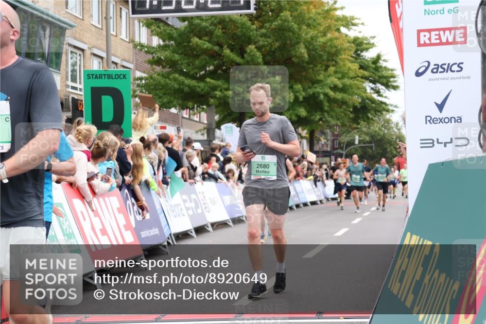21.09.2025 - PSD Bank Halbmarathon Strokosch-Dieckow http://msf.ph/oto/8920649 21.09.2025 11:55:44 Ziel 1134, 1796, 2273, 2451, 2541, 2673, 2680, 2815, 2862, 2936, 3979 meine-sportfotos.de