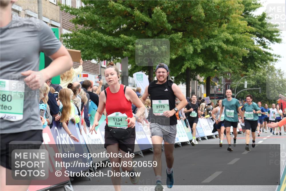 21.09.2025 - PSD Bank Halbmarathon Strokosch-Dieckow http://msf.ph/oto/8920659 21.09.2025 11:55:46 Ziel 1134, 1796, 2273, 2451, 2541, 2673, 2680, 2815, 2862 meine-sportfotos.de
