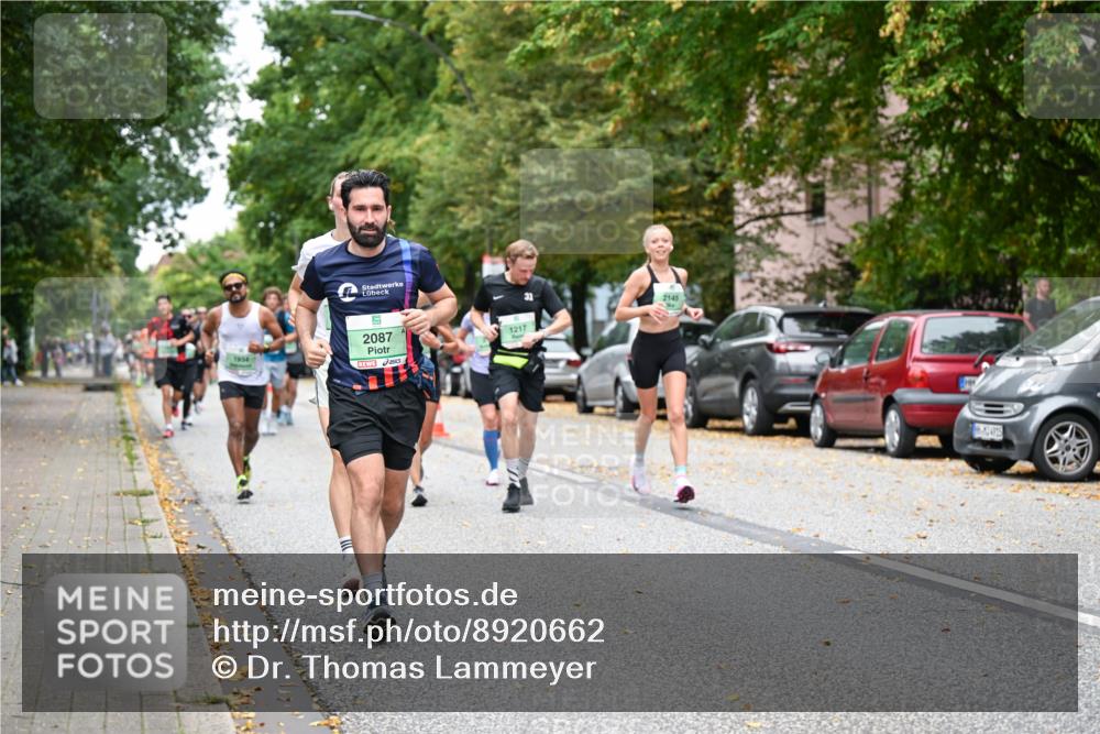 21.09.2025 - PSD Bank Halbmarathon Dr. Thomas Lammeyer http://msf.ph/oto/8920662 21.09.2025 10:39:36 Laufen 1934, 2087, 1217, 2145 meine-sportfotos.de