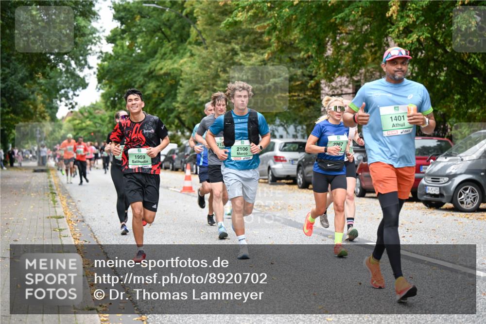 21.09.2025 - PSD Bank Halbmarathon Dr. Thomas Lammeyer http://msf.ph/oto/8920702 21.09.2025 10:39:42 Laufen 1959, 215, 2106, 1401, 2267, 4915 meine-sportfotos.de