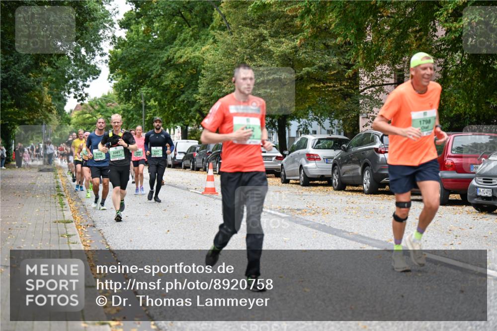 21.09.2025 - PSD Bank Halbmarathon Dr. Thomas Lammeyer http://msf.ph/oto/8920758 21.09.2025 10:39:50 Laufen 2233, 2391, 1003, 13211, 1798, 4915 meine-sportfotos.de