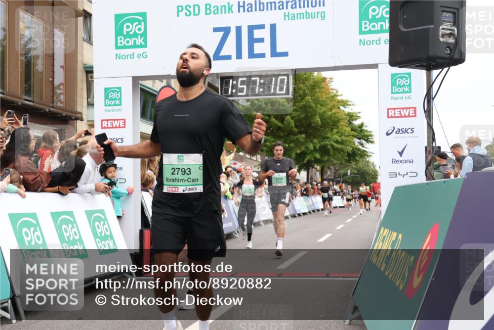 21.09.2025 - PSD Bank Halbmarathon Strokosch-Dieckow http://msf.ph/oto/8920882 21.09.2025 11:56:34 Ziel 1194, 2258, 2315, 2569, 2746, 2793, 2932 meine-sportfotos.de