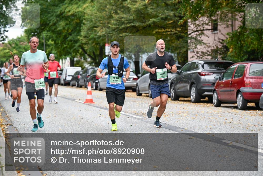 21.09.2025 - PSD Bank Halbmarathon Dr. Thomas Lammeyer http://msf.ph/oto/8920908 21.09.2025 10:40:09 Laufen 2478, 2240, 2239 meine-sportfotos.de