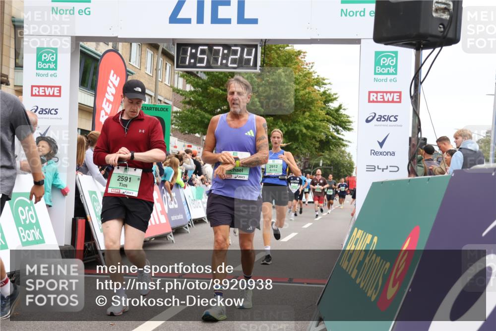 21.09.2025 - PSD Bank Halbmarathon Strokosch-Dieckow http://msf.ph/oto/8920938 21.09.2025 11:56:47 Ziel 1190, 2189, 2225, 2361, 2591, 2704, 2717, 2719, 2878, 2912, 2927 meine-sportfotos.de