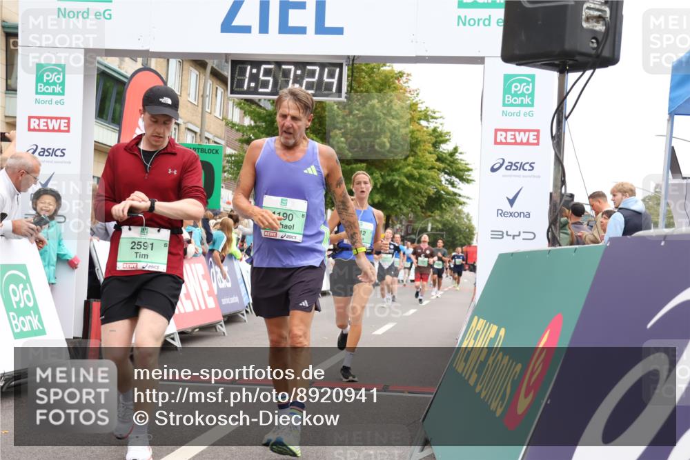 21.09.2025 - PSD Bank Halbmarathon Strokosch-Dieckow http://msf.ph/oto/8920941 21.09.2025 11:56:48 Ziel 1190, 2189, 2225, 2361, 2591, 2704, 2717, 2719, 2912, 2927 meine-sportfotos.de