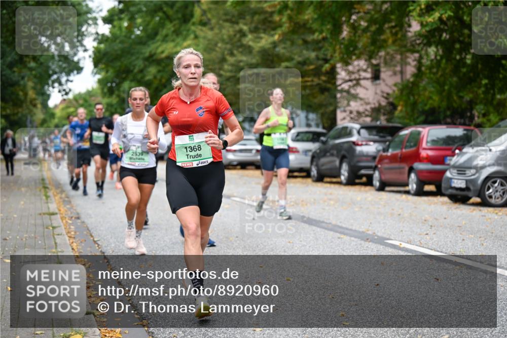 21.09.2025 - PSD Bank Halbmarathon Dr. Thomas Lammeyer http://msf.ph/oto/8920960 21.09.2025 10:40:16 Laufen 2, 39, 1368 meine-sportfotos.de