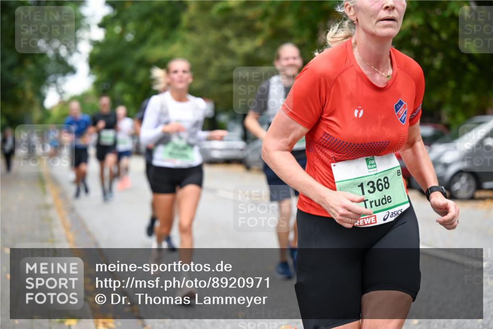 21.09.2025 - PSD Bank Halbmarathon Dr. Thomas Lammeyer http://msf.ph/oto/8920971 21.09.2025 10:40:18 Laufen 1368 meine-sportfotos.de