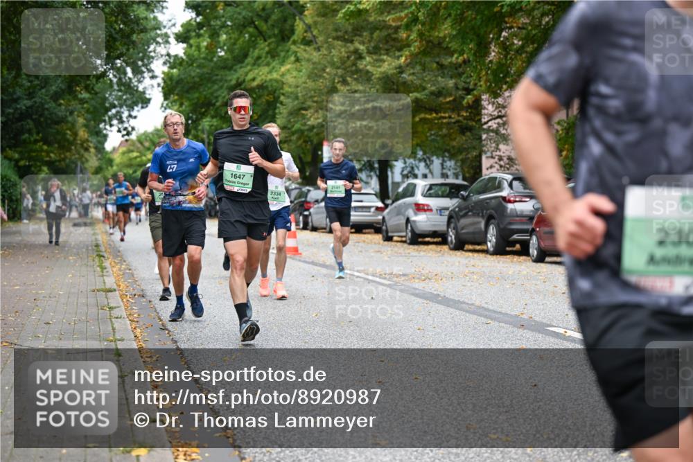 21.09.2025 - PSD Bank Halbmarathon Dr. Thomas Lammeyer http://msf.ph/oto/8920987 21.09.2025 10:40:20 Laufen 47, 1647, 2141, 2334, 230 meine-sportfotos.de
