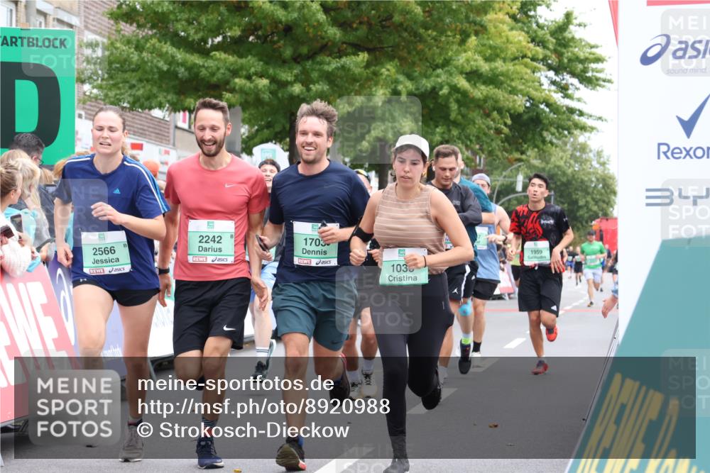 21.09.2025 - PSD Bank Halbmarathon Strokosch-Dieckow http://msf.ph/oto/8920988 21.09.2025 11:57:08 Ziel 1035, 1393, 1453, 1703, 1959, 2197, 2242, 2566, 2659, 3209, 3939, 3988, 4056 meine-sportfotos.de