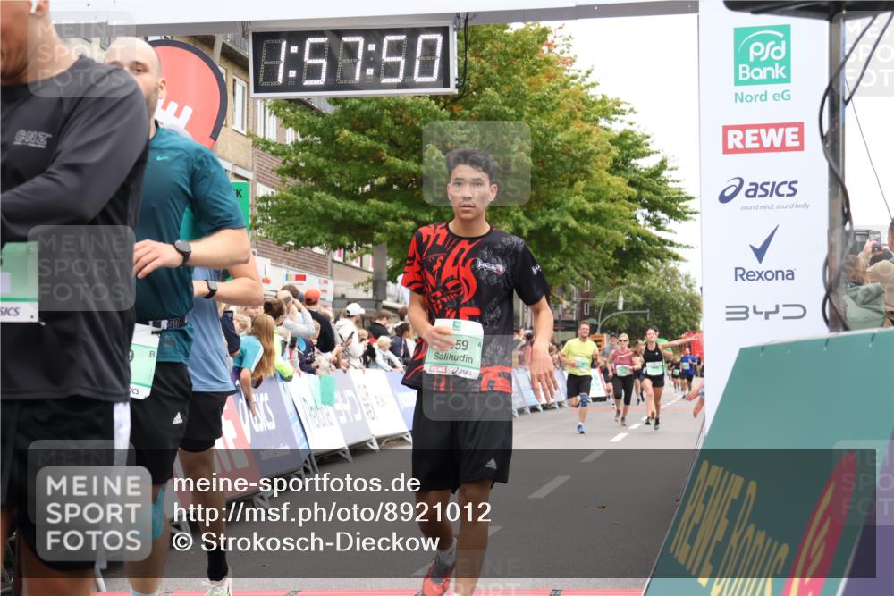 21.09.2025 - PSD Bank Halbmarathon Strokosch-Dieckow http://msf.ph/oto/8921012 21.09.2025 11:57:13 Ziel 1035, 1393, 1703, 1959, 2197, 2242, 2566, 2649, 2659, 3209, 3988 meine-sportfotos.de