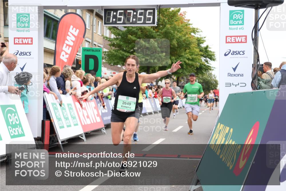 21.09.2025 - PSD Bank Halbmarathon Strokosch-Dieckow http://msf.ph/oto/8921029 21.09.2025 11:57:18 Ziel 1337, 1393, 1746, 1959, 2197, 2277, 2649, 2659, 3209, 3988, 4025 meine-sportfotos.de