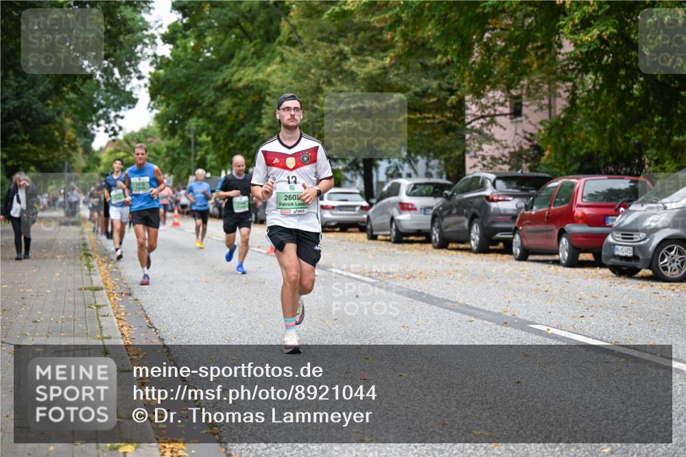 21.09.2025 - PSD Bank Halbmarathon Dr. Thomas Lammeyer http://msf.ph/oto/8921044 21.09.2025 10:40:26 Laufen 1212, 13, 9, 2605, 4925 meine-sportfotos.de
