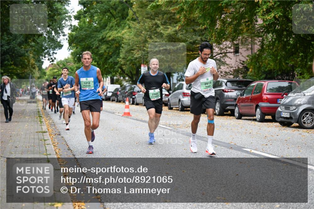 21.09.2025 - PSD Bank Halbmarathon Dr. Thomas Lammeyer http://msf.ph/oto/8921065 21.09.2025 10:40:28 Laufen 1212, 2919, 2303, 4915 meine-sportfotos.de