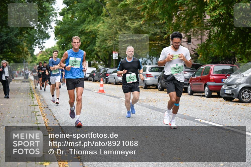 21.09.2025 - PSD Bank Halbmarathon Dr. Thomas Lammeyer http://msf.ph/oto/8921068 21.09.2025 10:40:29 Laufen 2414, 1212, 2303, 2919, 4915 meine-sportfotos.de