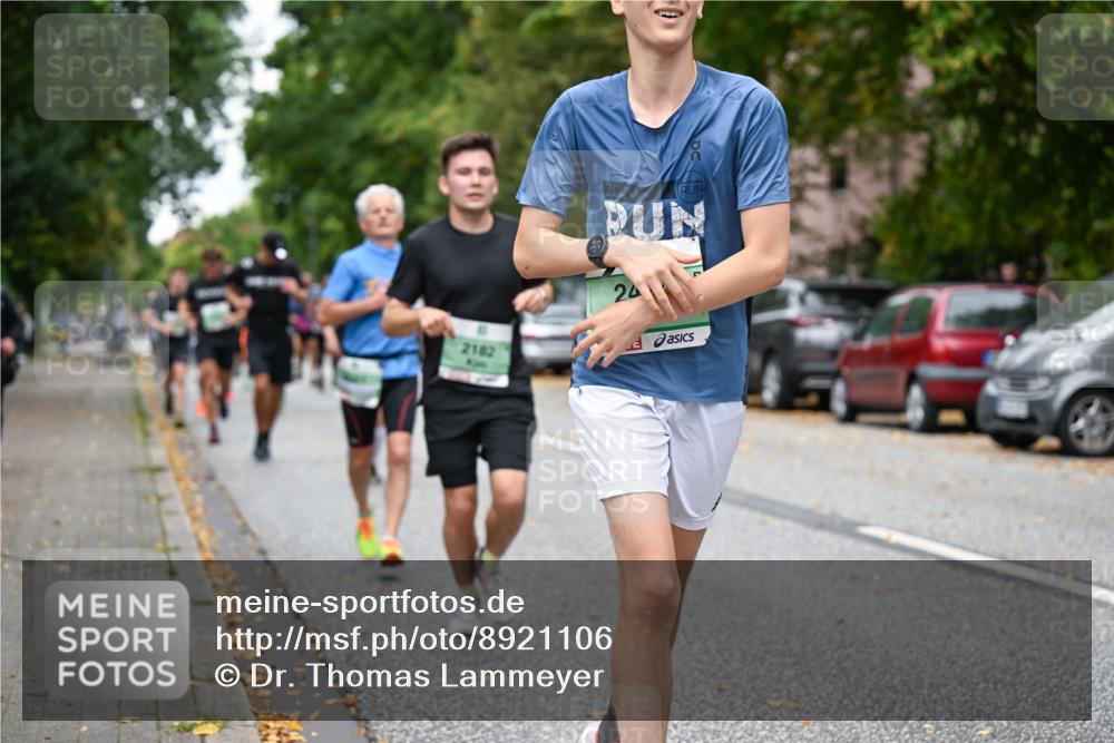 21.09.2025 - PSD Bank Halbmarathon Dr. Thomas Lammeyer http://msf.ph/oto/8921106 21.09.2025 10:40:32 Laufen 2182, 24, 0 meine-sportfotos.de