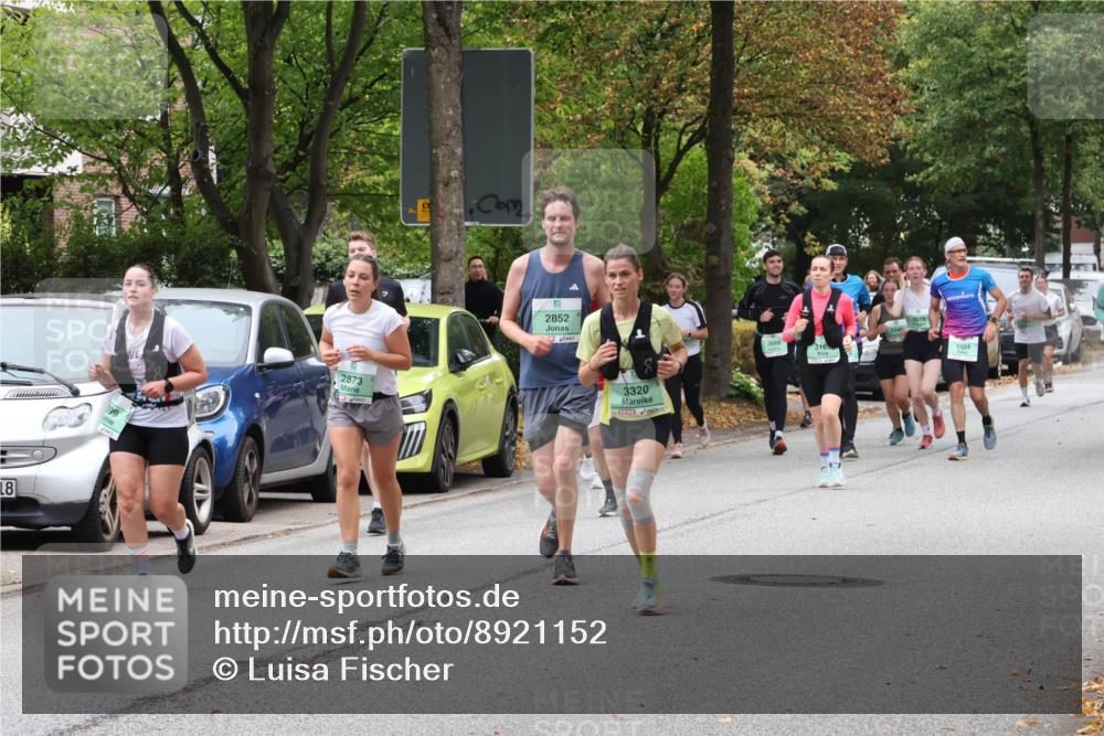 21.09.2025 - PSD Bank Halbmarathon Luisa Fischer http://msf.ph/oto/8921152 21.09.2025 12:03:13 Laufen 18, 599, 2873, 2852, 3320, 3019, 318, 3573, 1024 meine-sportfotos.de