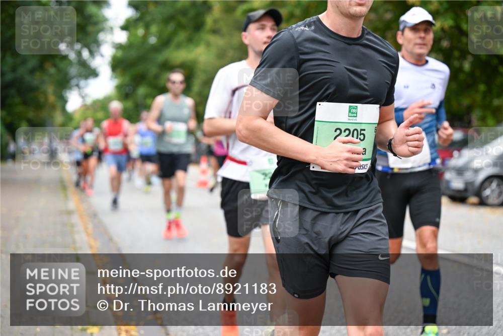21.09.2025 - PSD Bank Halbmarathon Dr. Thomas Lammeyer http://msf.ph/oto/8921183 21.09.2025 10:40:39 Laufen 2205 meine-sportfotos.de