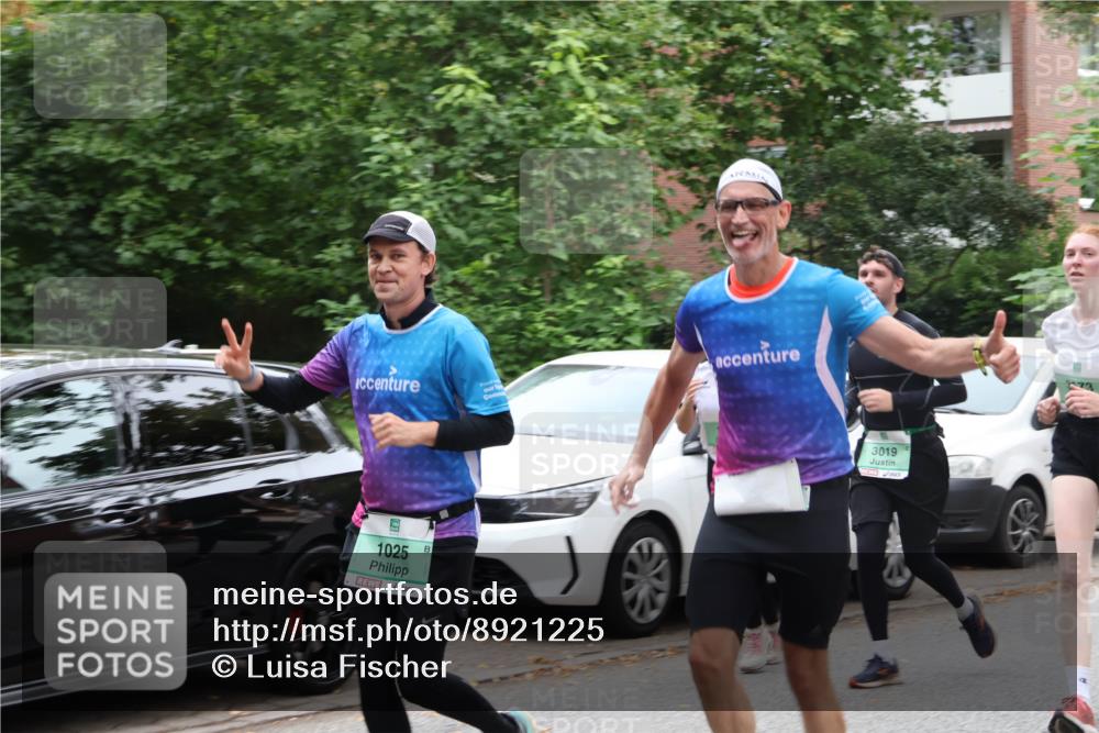 21.09.2025 - PSD Bank Halbmarathon Luisa Fischer http://msf.ph/oto/8921225 21.09.2025 12:03:25 Laufen 1025, 3019, 2572 meine-sportfotos.de