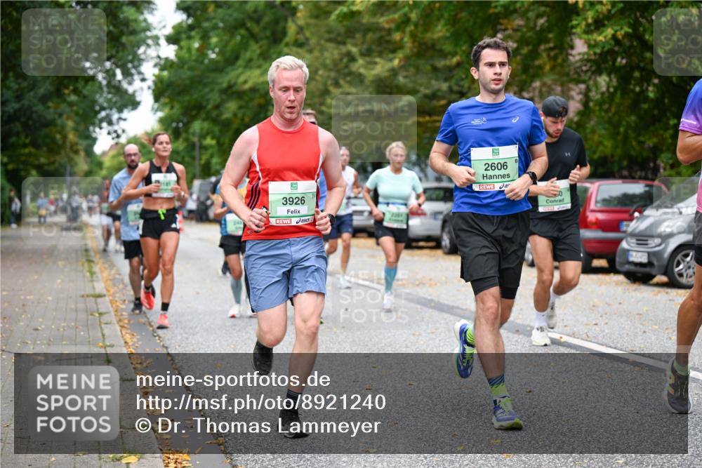 21.09.2025 - PSD Bank Halbmarathon Dr. Thomas Lammeyer http://msf.ph/oto/8921240 21.09.2025 10:40:42 Laufen 3926, 2606 meine-sportfotos.de