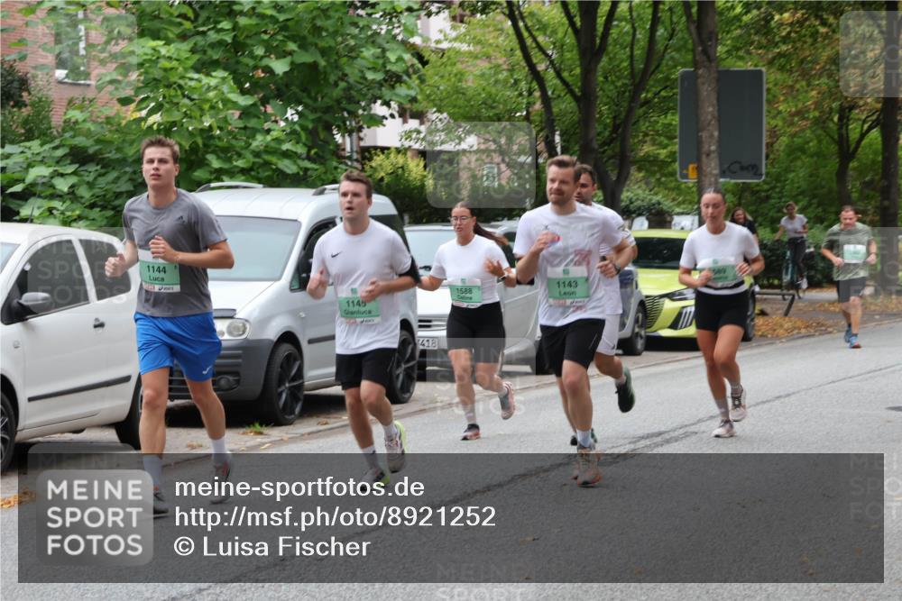21.09.2025 - PSD Bank Halbmarathon Luisa Fischer http://msf.ph/oto/8921252 21.09.2025 12:03:30 Laufen 1144, 1145, 2418, 1588, 1143 meine-sportfotos.de