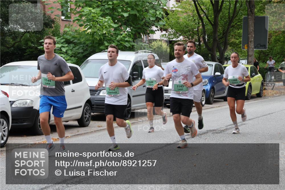 21.09.2025 - PSD Bank Halbmarathon Luisa Fischer http://msf.ph/oto/8921257 21.09.2025 12:03:30 Laufen 1144, 1145, 1588, 418, 1143, 1589 meine-sportfotos.de